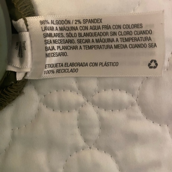 A New Day dress pant in size 16. Color is green olive. Good condition,no damage. - Picture 7 of 8